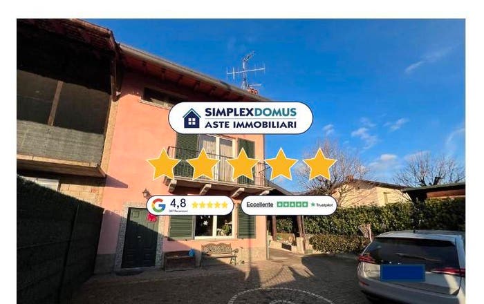 Appartamento con 5 locali in vendita in Via Castello, Annone di Brianza
