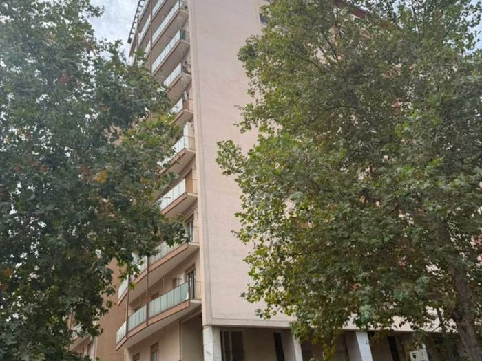 Appartamento con 5 locali in vendita in Viale della Regione, Centro, Caltanissetta