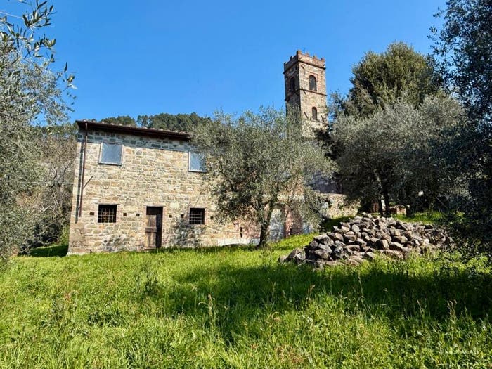 Casa con 5 locali in vendita in Via per Torcigliano Alto, Pescaglia