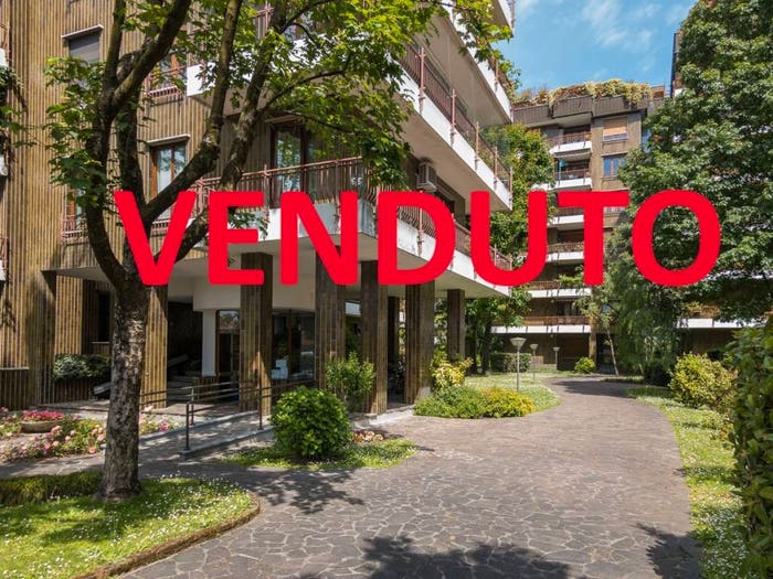 Appartamento trilocale in vendita in Via Wolfgang Amadeus Mozart, Parco, Monza