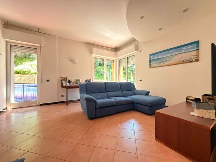 Appartamento quadrilocale in vendita in Via Giulio Tanini, Borgoratti, Genova