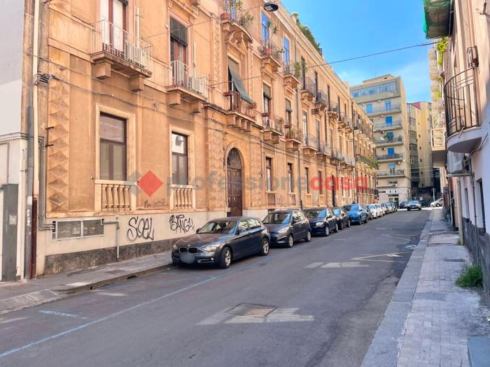 Appartamento bilocale in vendita in Via Francesco Riso, XX Settembre Tribunale, Catania