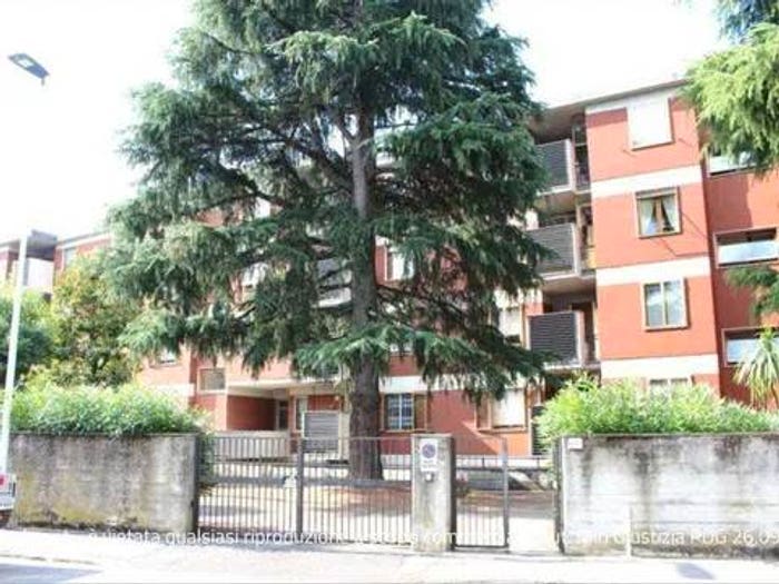 Appartamento con 5 locali in vendita in Via Aretina, Rovezzano, Firenze