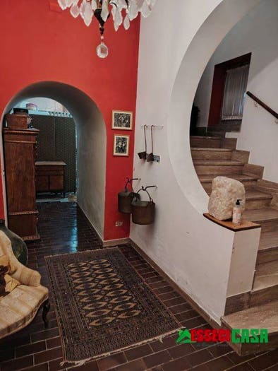Appartamento con 5 locali in vendita in via umberto I, Centro, Casirate d'Adda