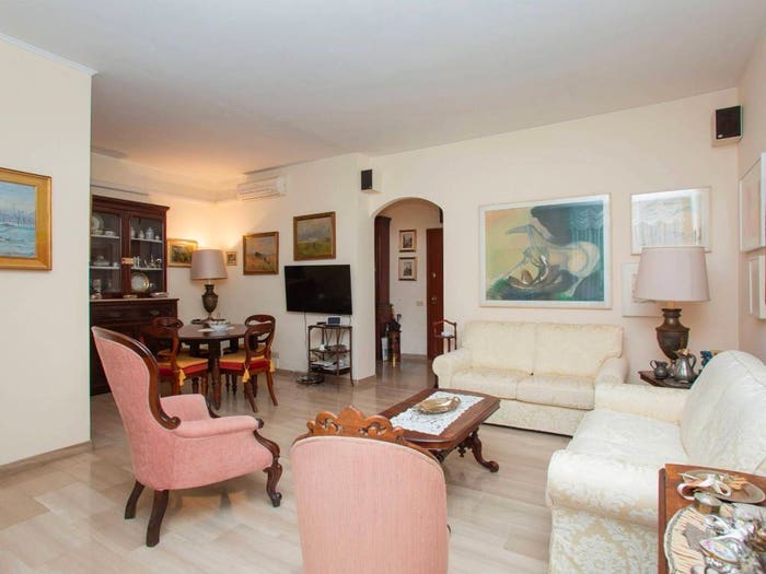 Appartamento quadrilocale in vendita in Via Giovanni Battista Niccolini, Paolo Sarpi, Milano