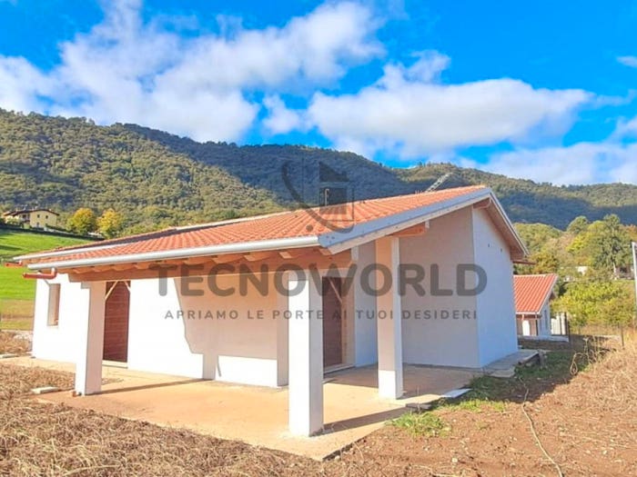 Casa con 5 locali in vendita in via guzzan, Monte di Malo