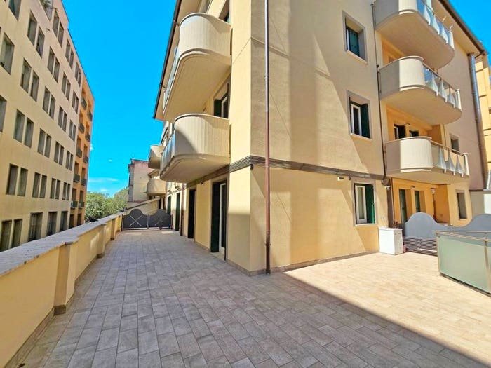 Appartamento trilocale in vendita in Via Madonna del Prato, Porta Santo Spirito Stazione, Arezzo
