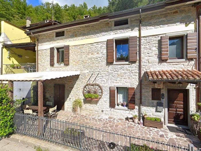 Casa con 6 locali in vendita in Località Corniolo, Santa Sofia