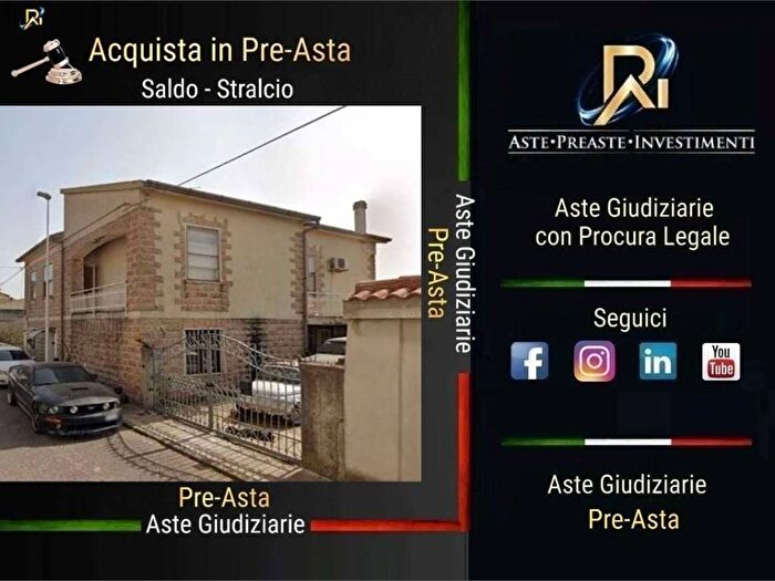 Casa con 5 locali in vendita in Via Musinu, Thiesi