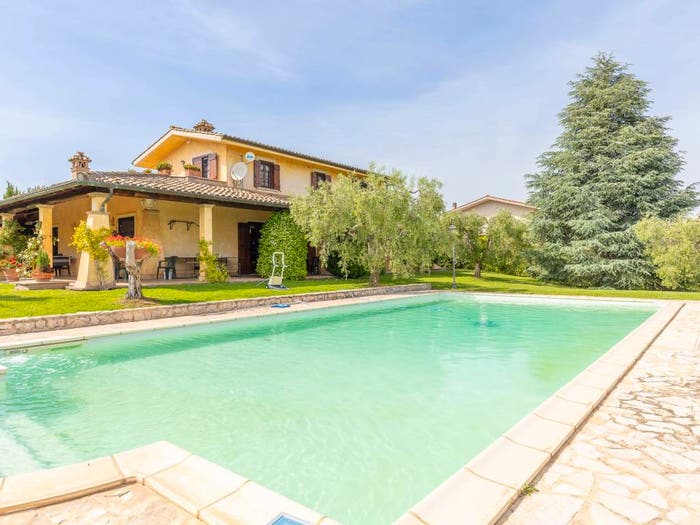 Casa con 6 locali in vendita in Via di Battiferro, Centro, Formello