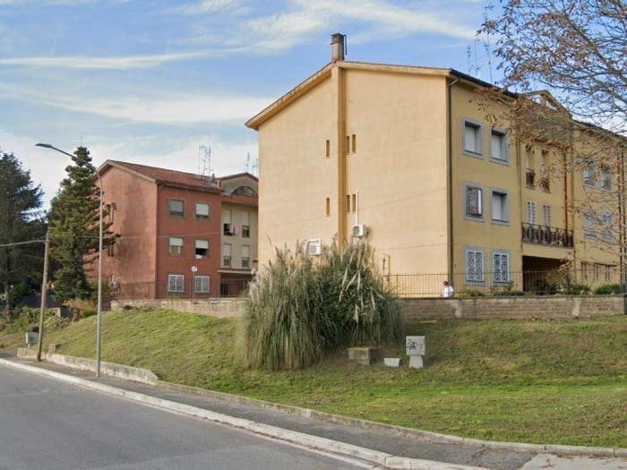 Appartamento con 5 locali in vendita in Via Toscana, Centro, Genzano di Roma