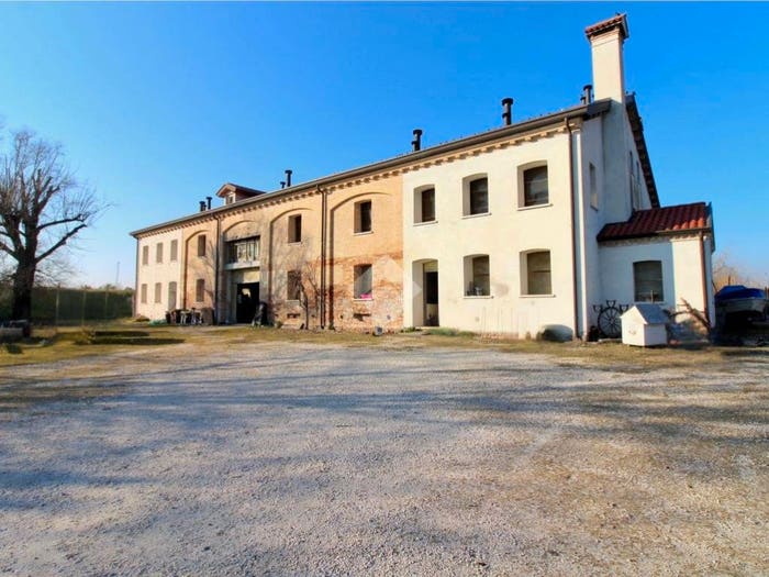 Casa con 6 locali in vendita in Strada provinciale, Caorle