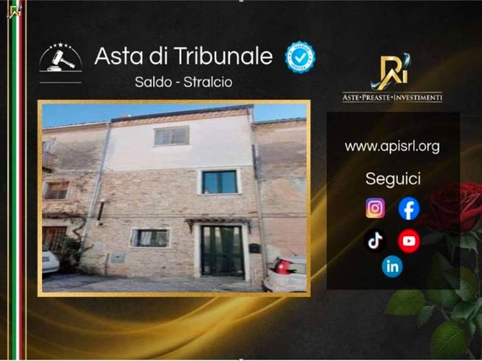 Appartamento con 6 locali in vendita in località Pirrocco, Monteverde, Bojano
