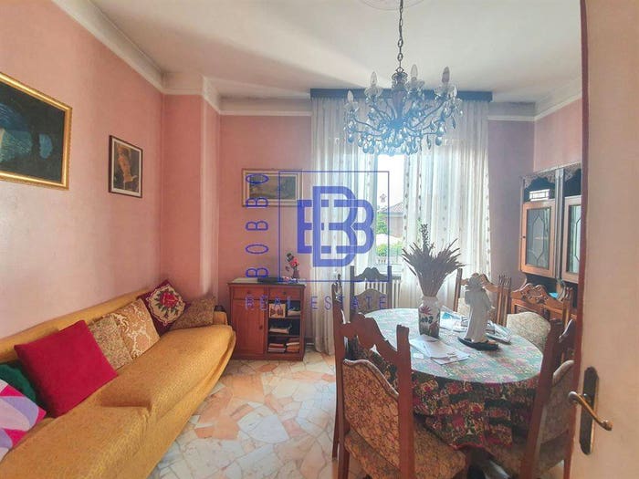 Casa con 5 locali in vendita in Via Don Elia dell'Orto, Centro, Mariano Comense