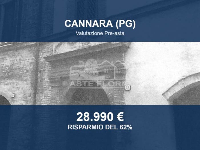 Casa con 6 locali in vendita in Via Amedeo di Savoia, Centro, Cannara