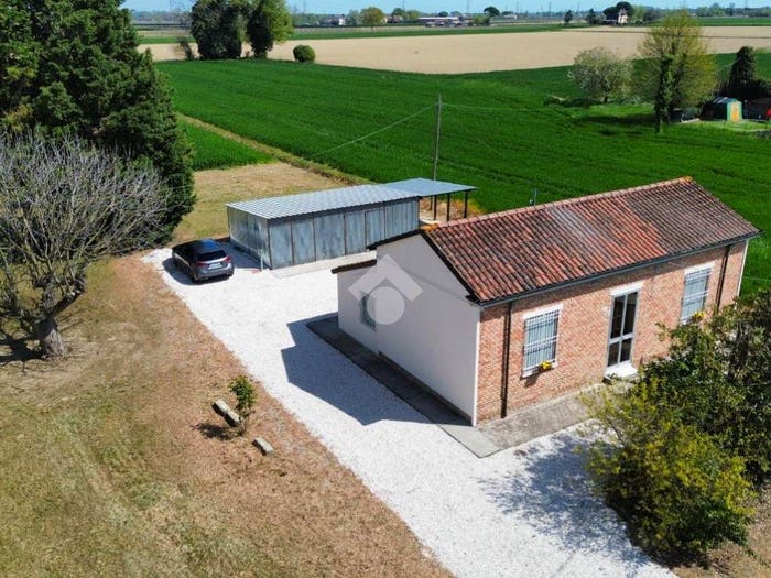 Casa trilocale in vendita in Via Chiesa, San Pietro in Vincoli San Pietro in Campiano, Ravenna