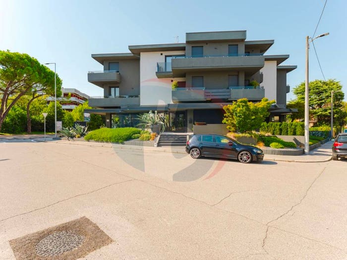 Appartamento trilocale in vendita in Via Pontevigodarzere, Pontevigodarzere Isola di Torre, Padova