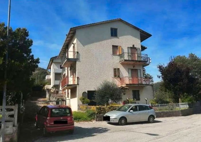Appartamento con 6 locali in vendita in Via della Pradella, Centro, Serra Sant'Abbondio