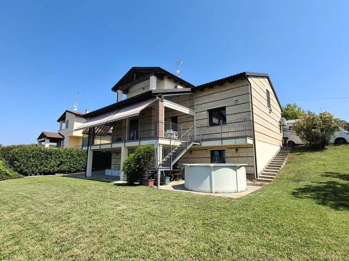Casa con 6 locali in vendita in Strada Corte, Terruggia