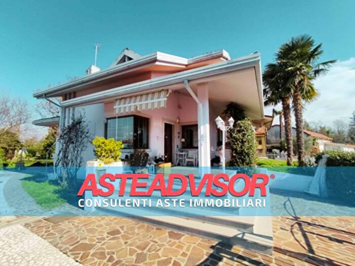 Casa con 6 locali in vendita in Via Bando, Centro, Porpetto