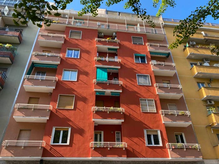 Appartamento bilocale in vendita in Via Venosa, Lodi Brenta, Milano