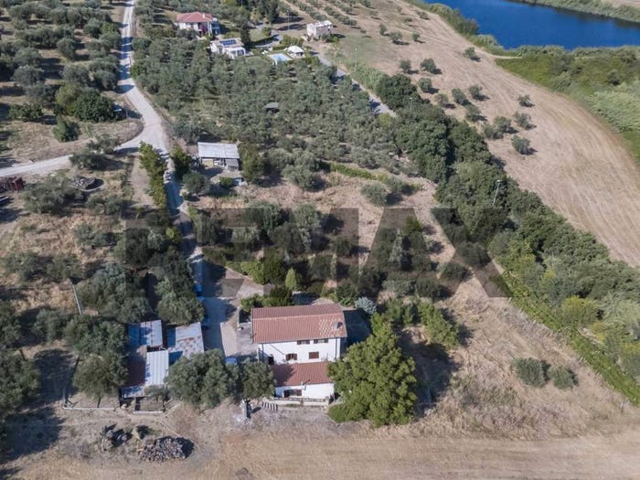 Casa con 6 locali in vendita in Strada Sant'Agnese, Città Sant'Angelo