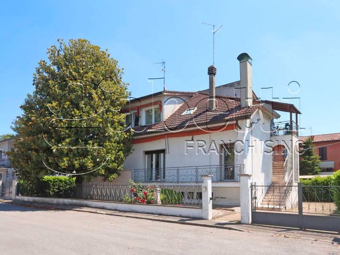 Casa con 6 locali in vendita in Comacchio, Ferrara