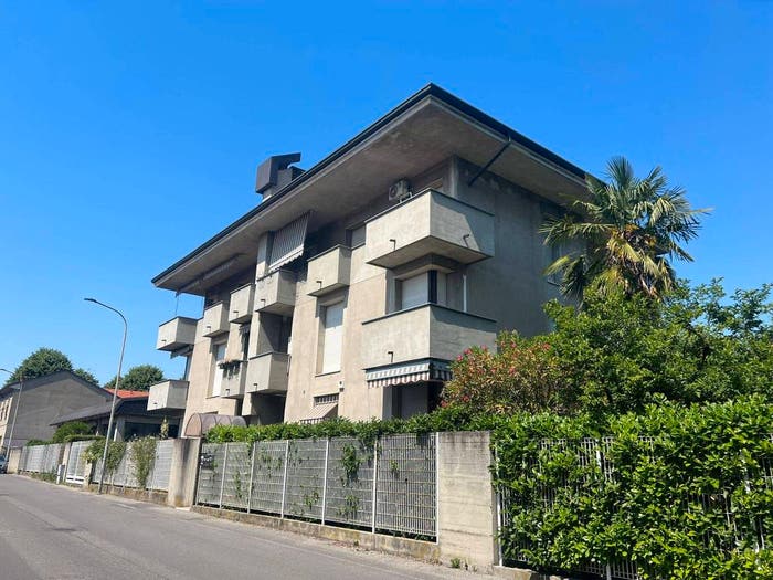 Appartamento trilocale in vendita in Via Amedeo Modigliani, Desio