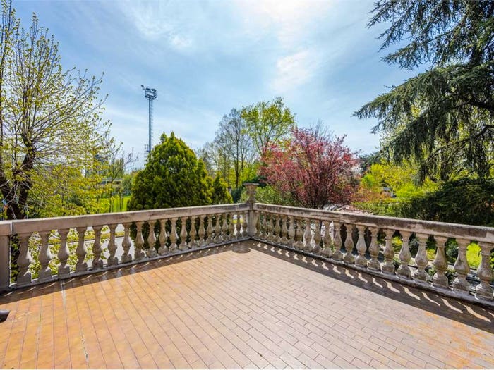 Casa con 6 locali in vendita in Villaggio Giardino, Modena