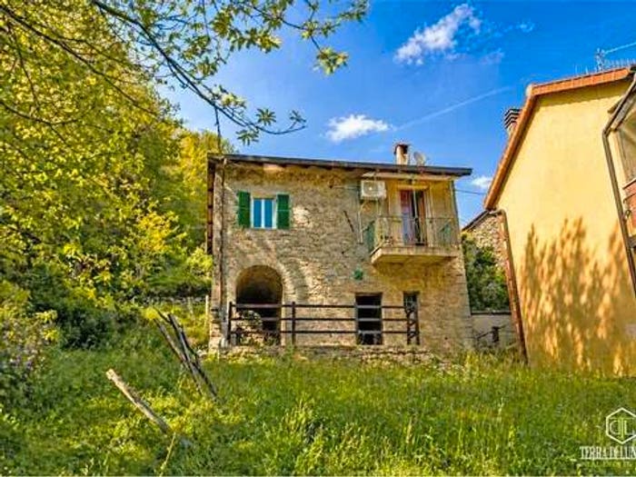 Casa con 5 locali in vendita in Località Veserada No Number, Pontremoli
