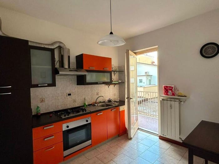 Appartamento trilocale in vendita in Via Giuseppe Mazzini, Centro, Monfalcone
