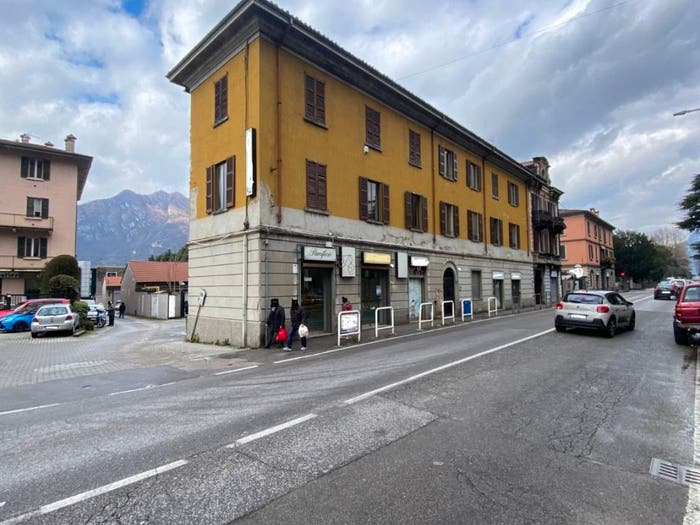 Appartamento trilocale in vendita in Maggianico Bione, Lecco