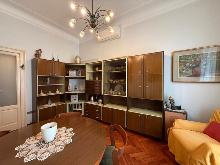 Appartamento trilocale in vendita in Viale Bligny, Bocconi, Milano
