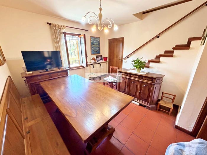 Appartamento con 5 locali in vendita in Ripa Pozzi Querceta Ponterosso, Seravezza