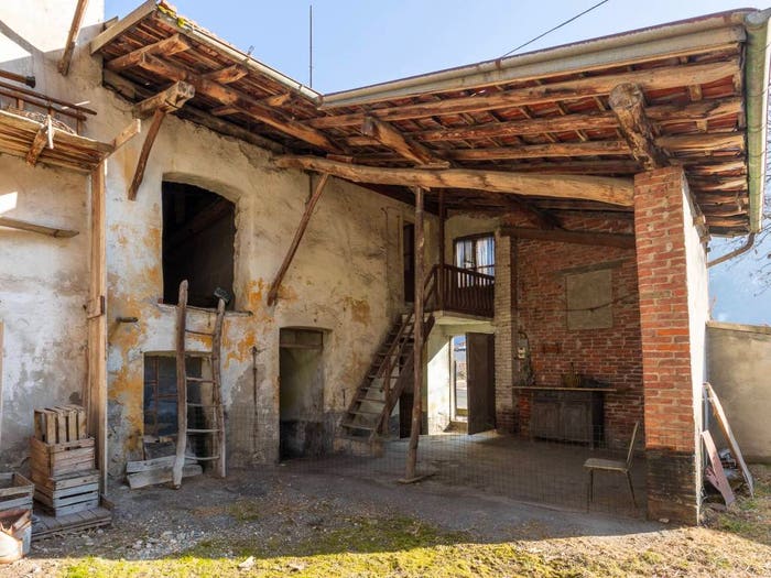Casa trilocale in vendita in Via Davide Spada, Moiola