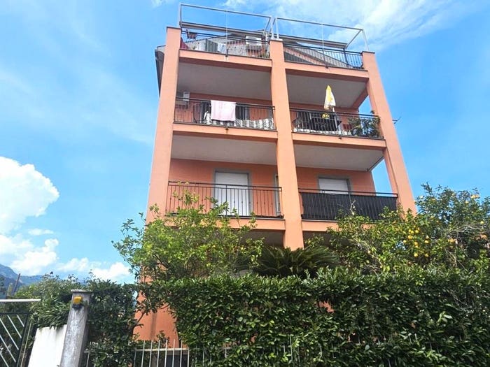 Appartamento monolocale in vendita in Via Guido Gozzano, Centro, Loano