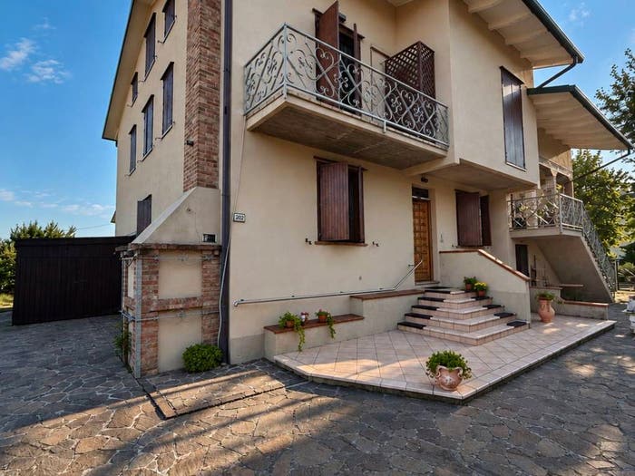 Casa con 5 locali in vendita in Via Marzabotto, Centro, San Felice sul Panaro
