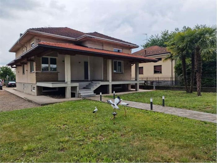 Casa quadrilocale in vendita in Maggina, Fontaneto d'Agogna