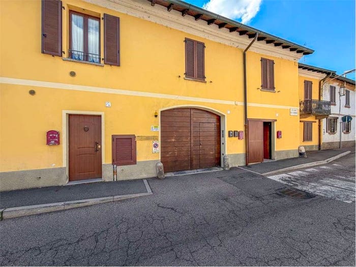 Appartamento trilocale in vendita in Via Rimembranze, Centro, Ossona
