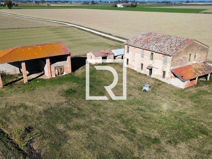 Casa con 6 locali in vendita in via del sale, Roncalceci Longana, Ravenna