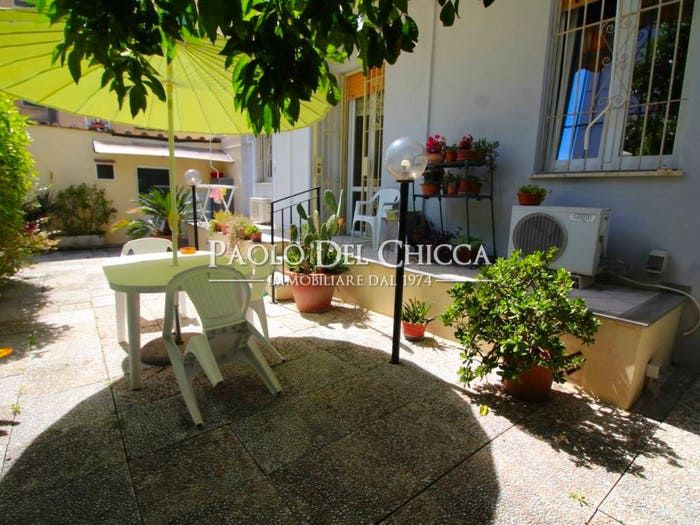 Appartamento quadrilocale in vendita in Via Temistocle Guerrazzi, Fabbricotti, Livorno