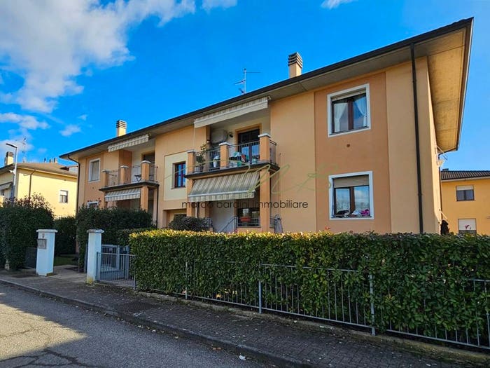 Appartamento quadrilocale in vendita in Via Correggio, Rubbiano, Solignano