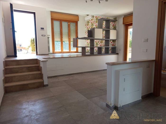 Casa con 6 locali in vendita in Via Pietro Bellino, Cesano, Roma