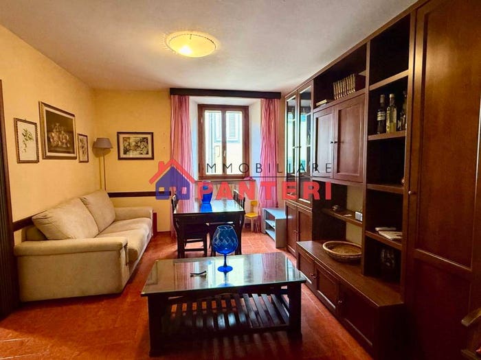 Appartamento trilocale in vendita in Borgo della Vittoria, Centro, Pescia
