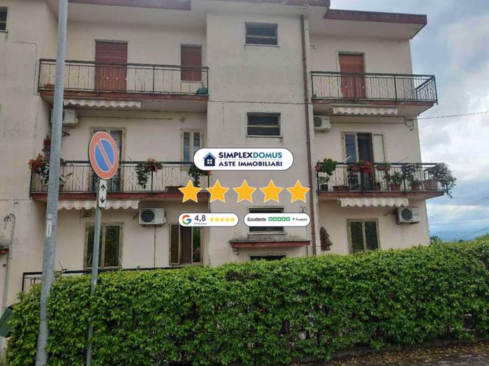 Appartamento trilocale in vendita in Viale Antonio Gramsci, Castelpoto