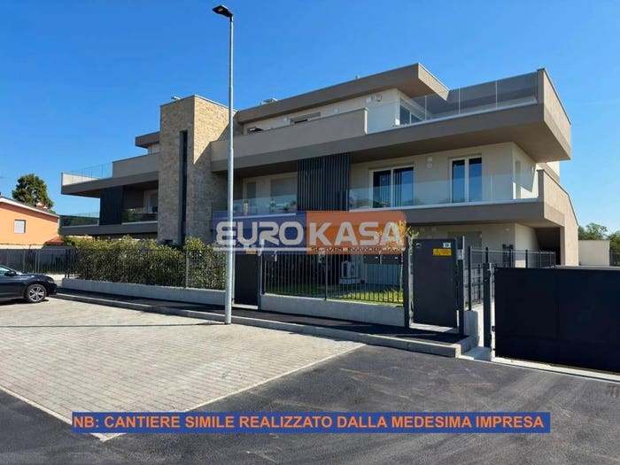 Appartamento quadrilocale in vendita in Via Konrad, Osio Sopra