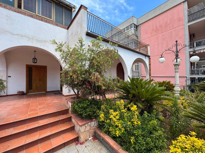 Casa con 6 locali in vendita in Via Donato Bramante, Centro, Gravina di Catania