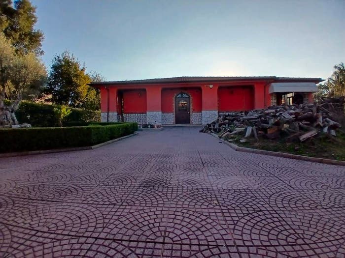 Casa con 6 locali in vendita in Via Cavallo Morto, Lido dei Pini, Anzio
