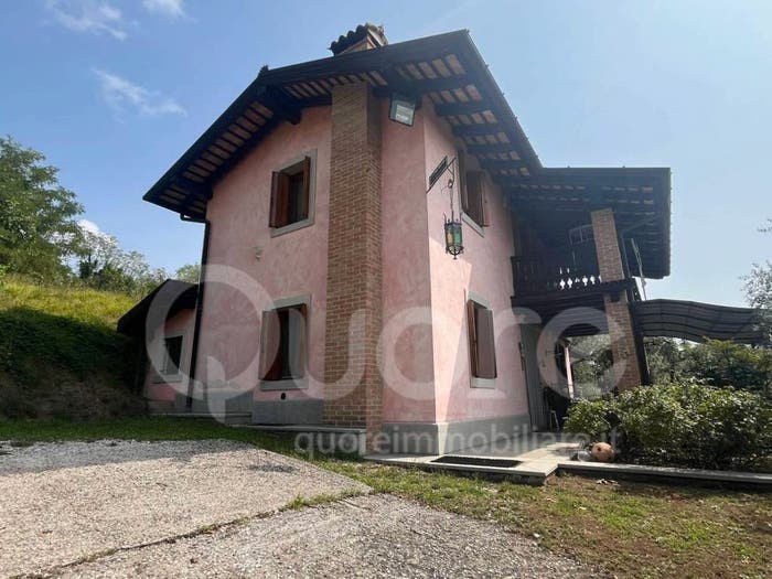 Casa con 6 locali in vendita in Via S Michele Arcangelo, Savorgnano Del Torre, Povoletto
