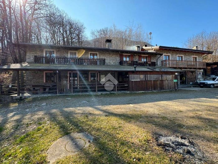 Casa con 6 locali in vendita in Località Dossa, Cosio Centro Piagno, Cosio Valtellino